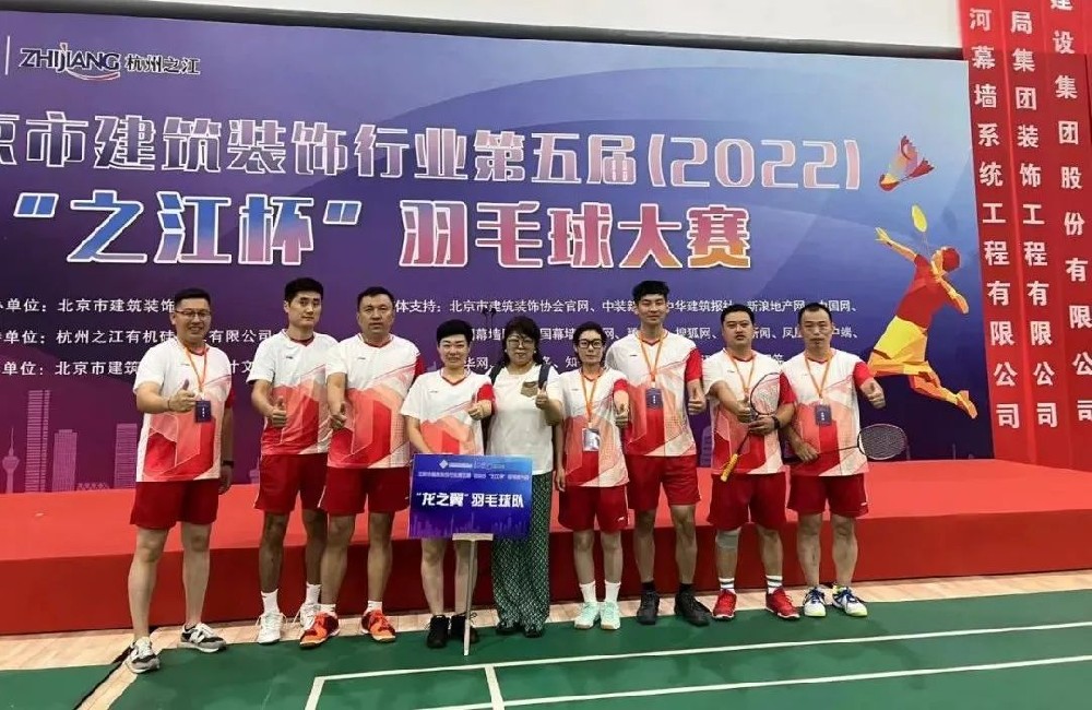 我們?cè)诔砷L(zhǎng)，我們?cè)谶M(jìn)步......